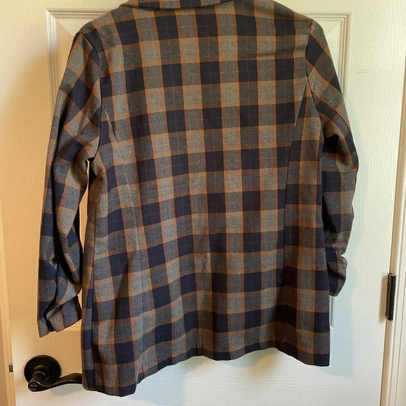 Multicolored - Picture 3 of 3